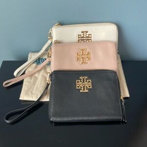 Tory Burch Large Zipper Wristlet Pouch